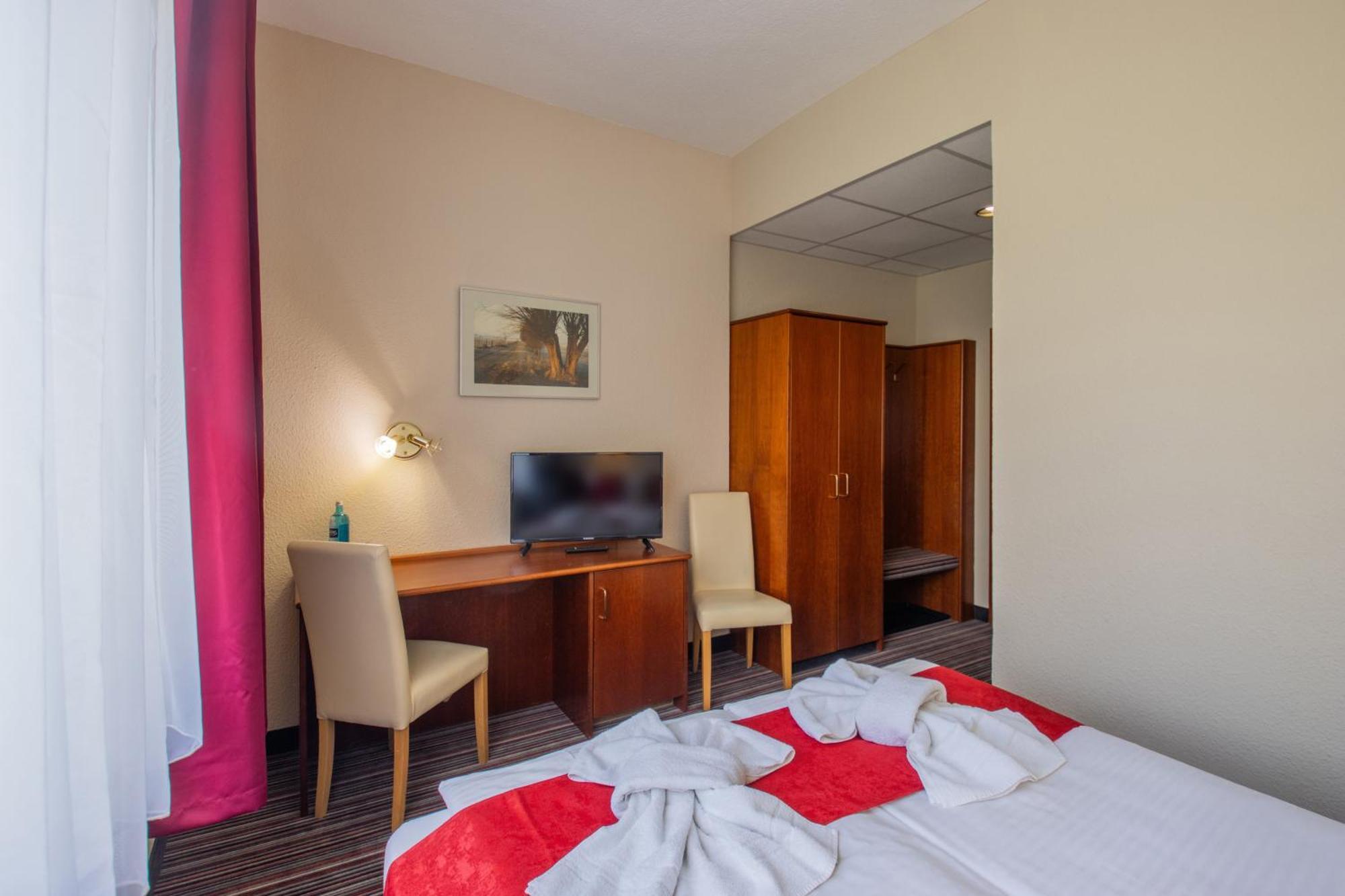 Seehotel Brandenburg An Der Havel Brielow Eksteriør bilde